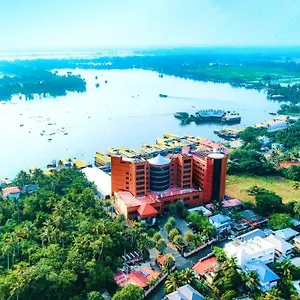 5* Hotel Ramada By Wyndham Alleppey