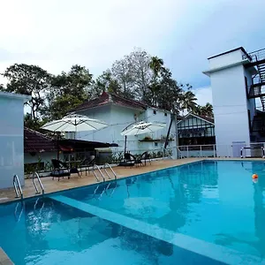 3* Resort Bamboo Lagoon Backwater Front