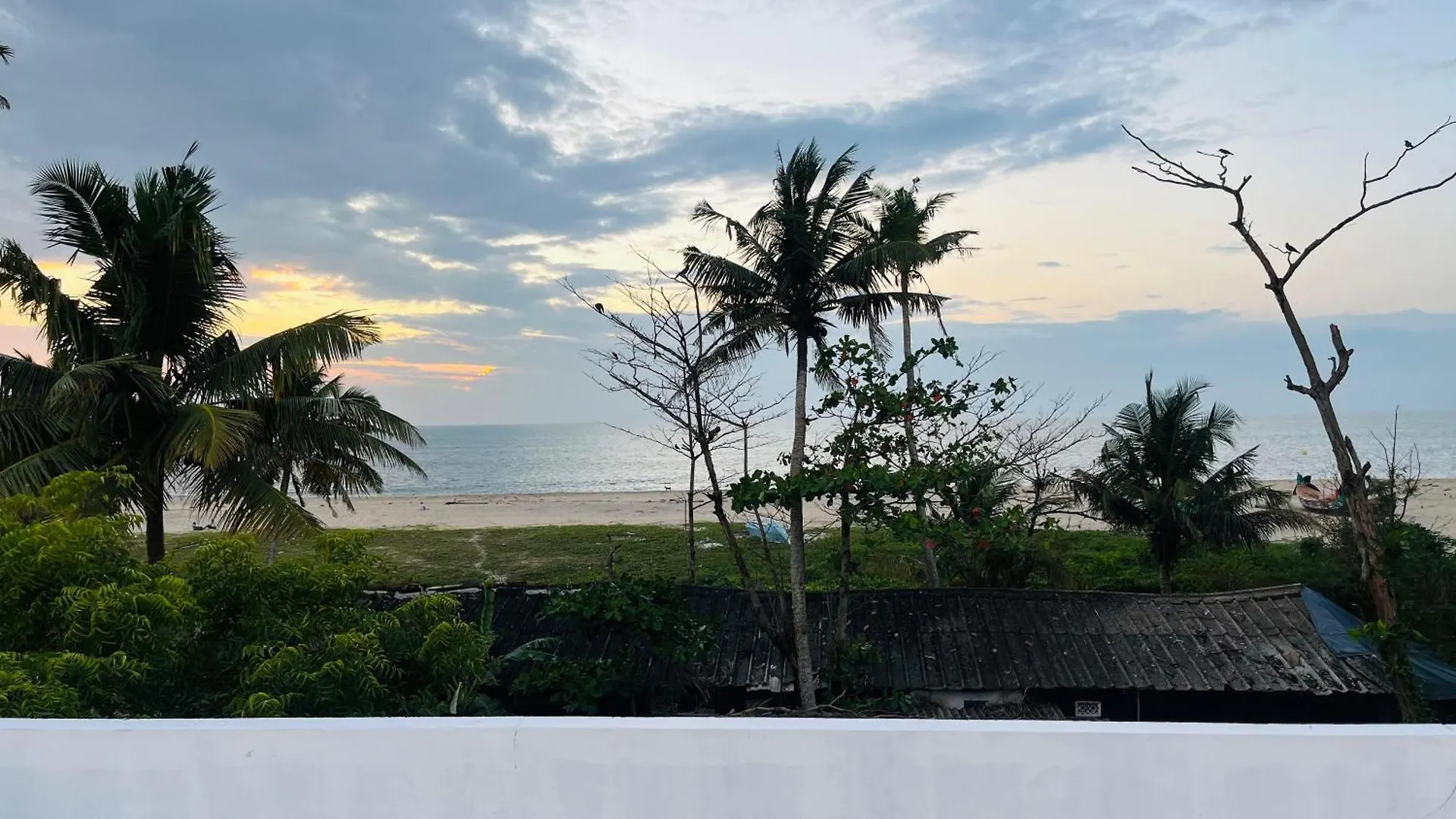 Inside Beach Villa Alappuzha 0*,  인도